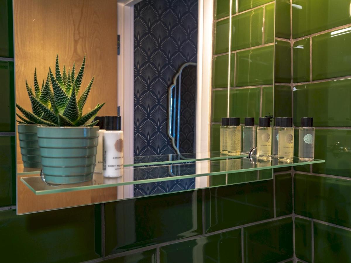 Pass The Keys Art Deco Inspired Apartment With Roof Top Views Shrewsbury Exteriör bild